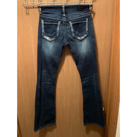 Buckle Jeans - Picture 1 of 4